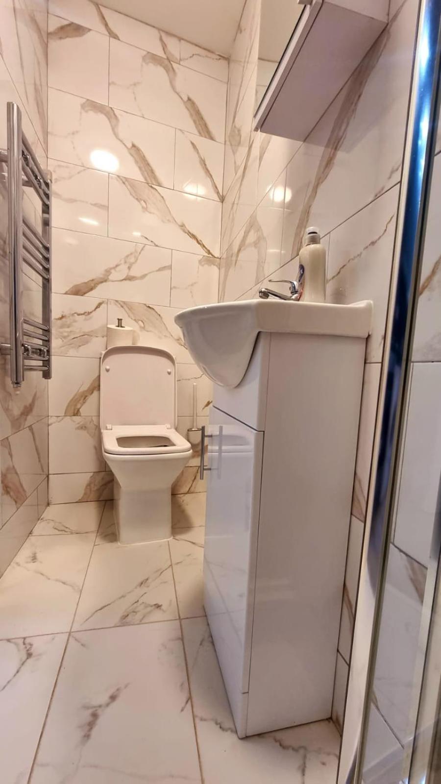 לונדון Brand New Flat Close To Turnpike Lane Tube Station מראה חיצוני תמונה