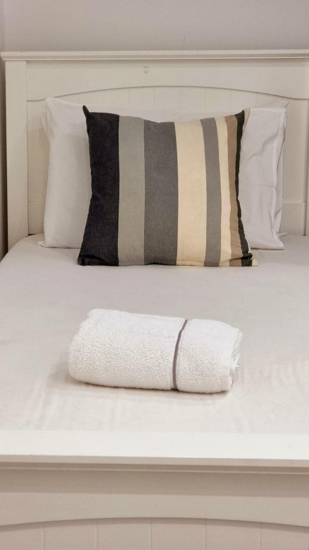 לונדון Brand New Flat Close To Turnpike Lane Tube Station מראה חיצוני תמונה
